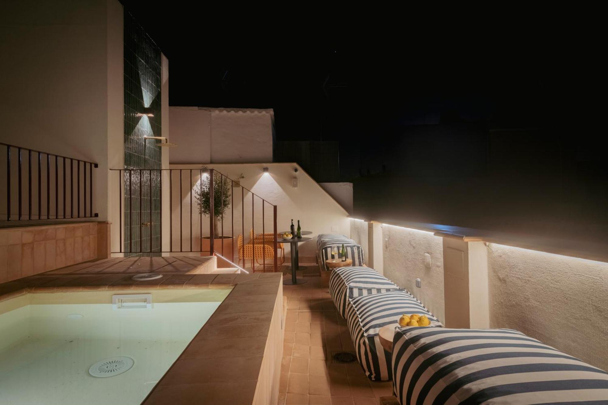 Lirium Casa Patio Otel Sevilla Dış mekan fotoğraf