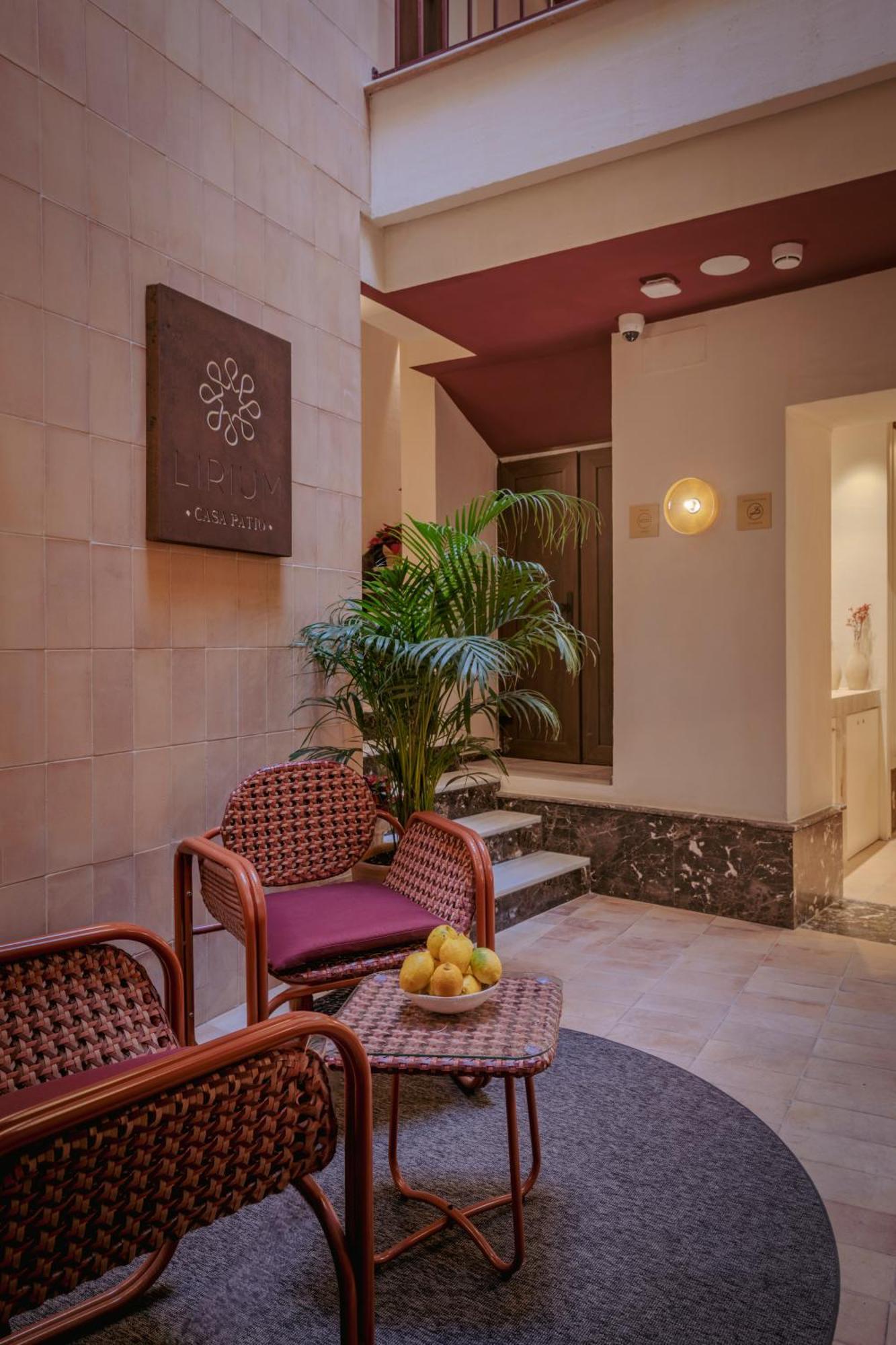 Lirium Casa Patio Otel Sevilla Dış mekan fotoğraf